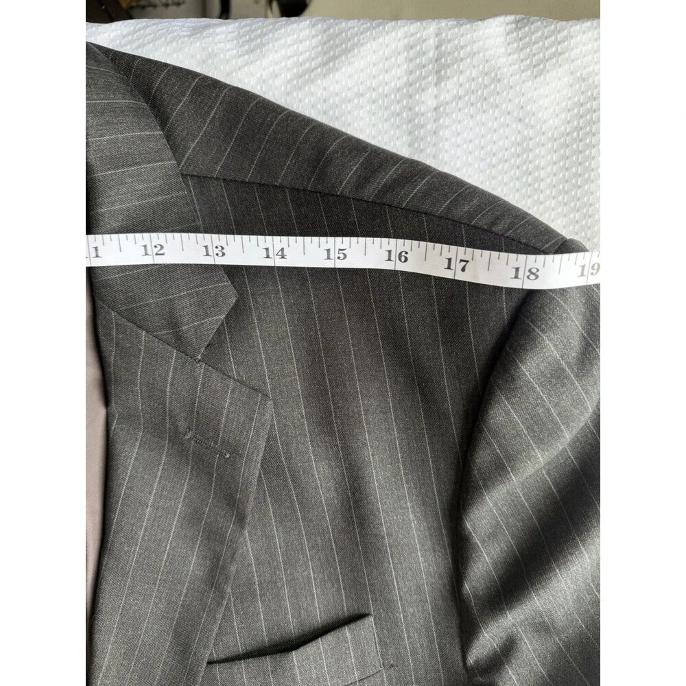 Brooks Brothers 1818 Madison 44L Gray Pinstripe Wool Sport Coat Blazer USA